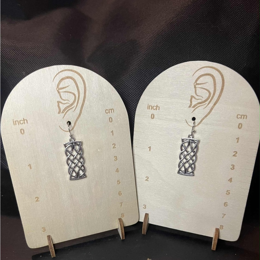 Silver Celtic Knot Dangle Earrings